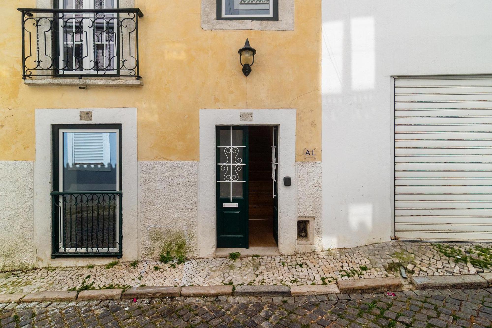 Whome Prime Location - Your Getaway Apartment